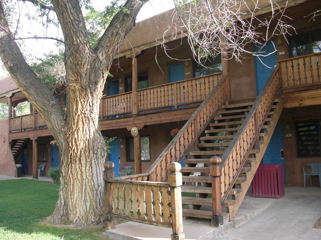 Sun God Lodge Таос Екстер'єр фото